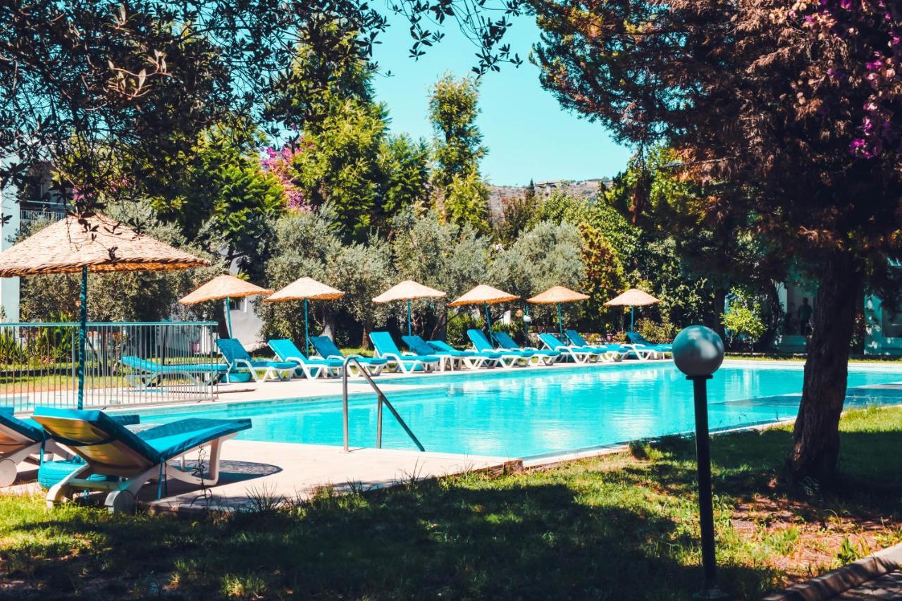 Muskebi Apart Otel Ortakent Exteriör bild