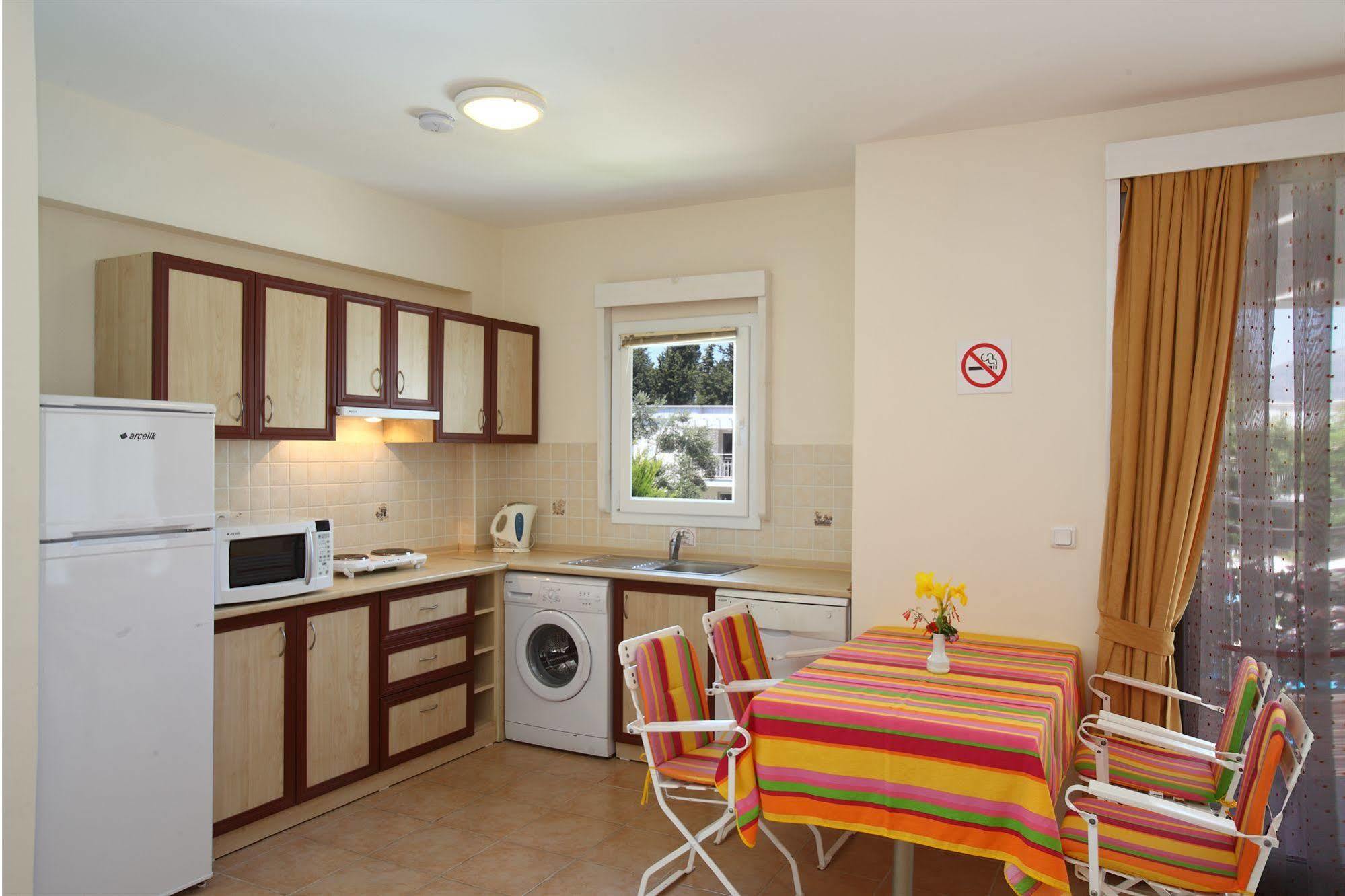 Muskebi Apart Otel Ortakent Exteriör bild