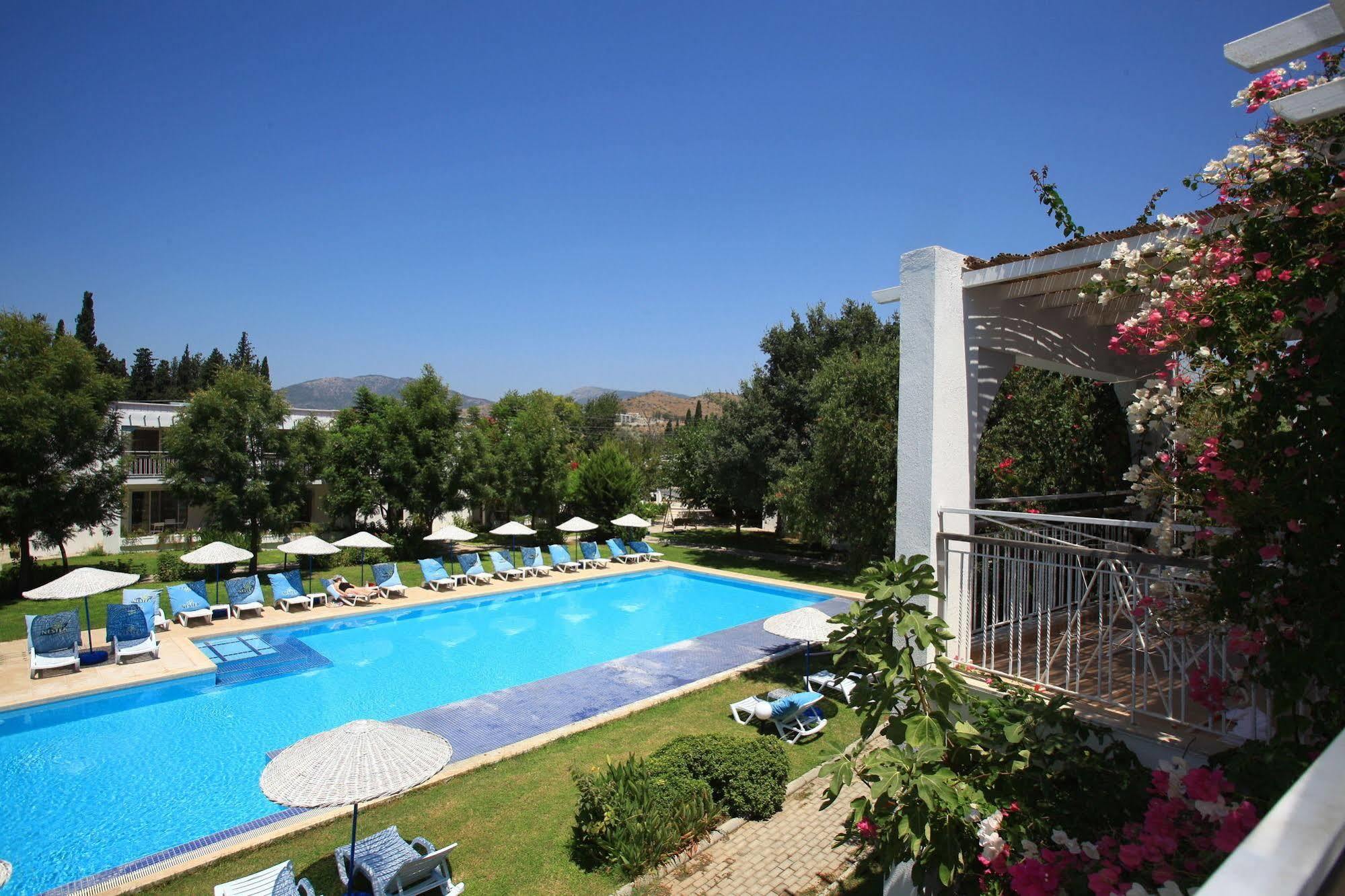 Muskebi Apart Otel Ortakent Exteriör bild